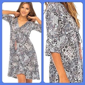 ✨Bali Printed Dress w/Fringed 3/4 Bell Sleeves.✨